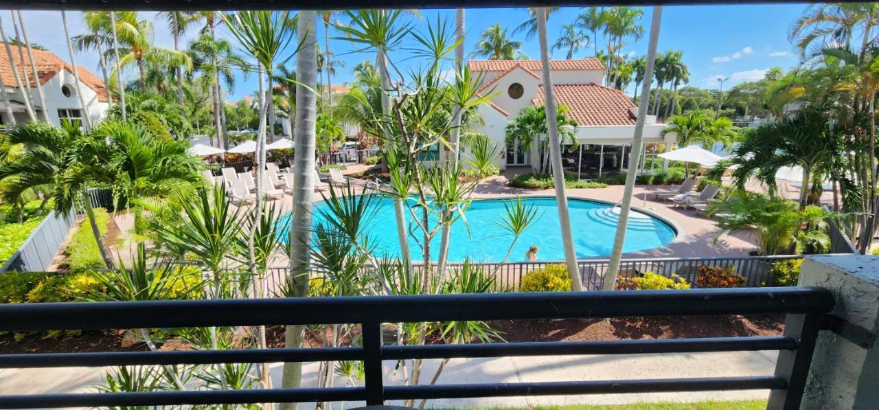 Dharma Home Suites Dania Beach At Sheridan Ocean Club Exterior foto